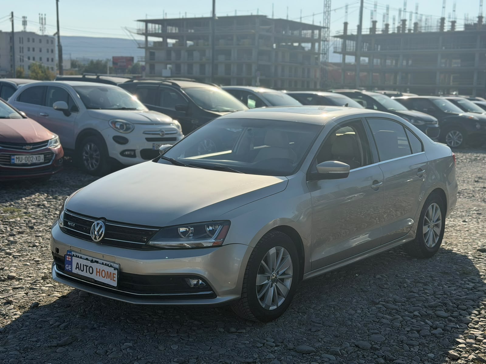 VOLKSWAGEN Jetta