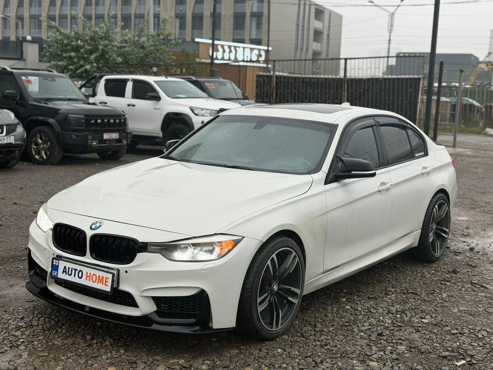 BMW 328 2012